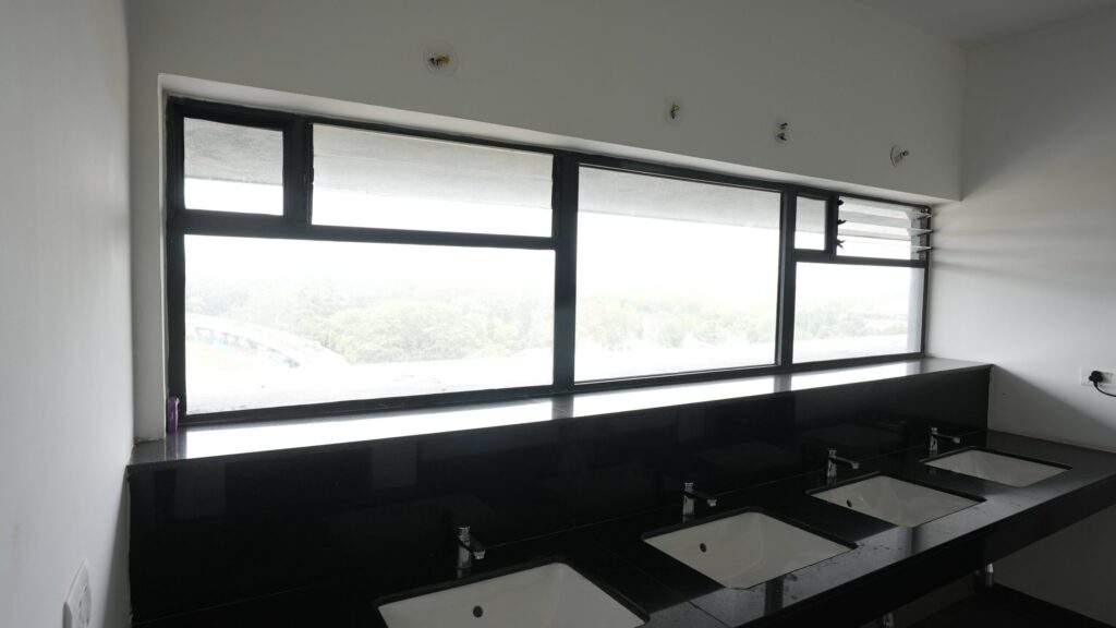 15 Expert Tips to Maintain Your Windows During Monsoon Season